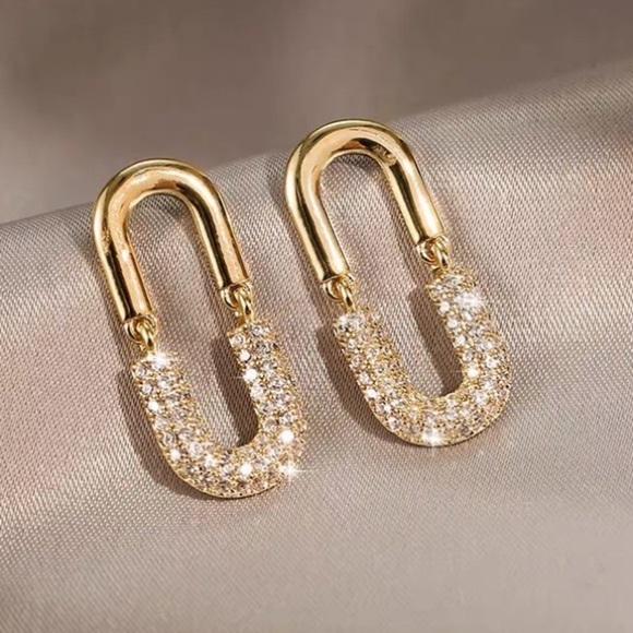 Jewelry - 💎 BOGO❗️PRICE🔻Geometric Minimalist Zirconia Gold Earrings simple